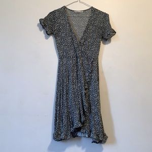 2 for 20$ Pull&Bear wrap floral summer dress
